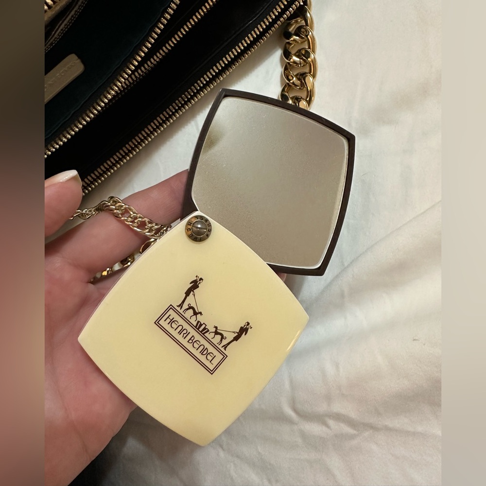 HENRI BENDEL NO. 7 PETITE QUILTED SHOULDER BAG W/ GOLD CHAIN TURQUOISE INTERIOR - Picture 15 of 17
